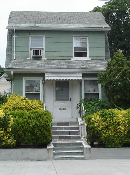 94-15 85 Ave, Queens, NY