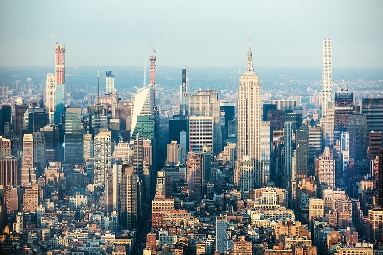 Aerial view of Midtown with One Vanderbilt under construction