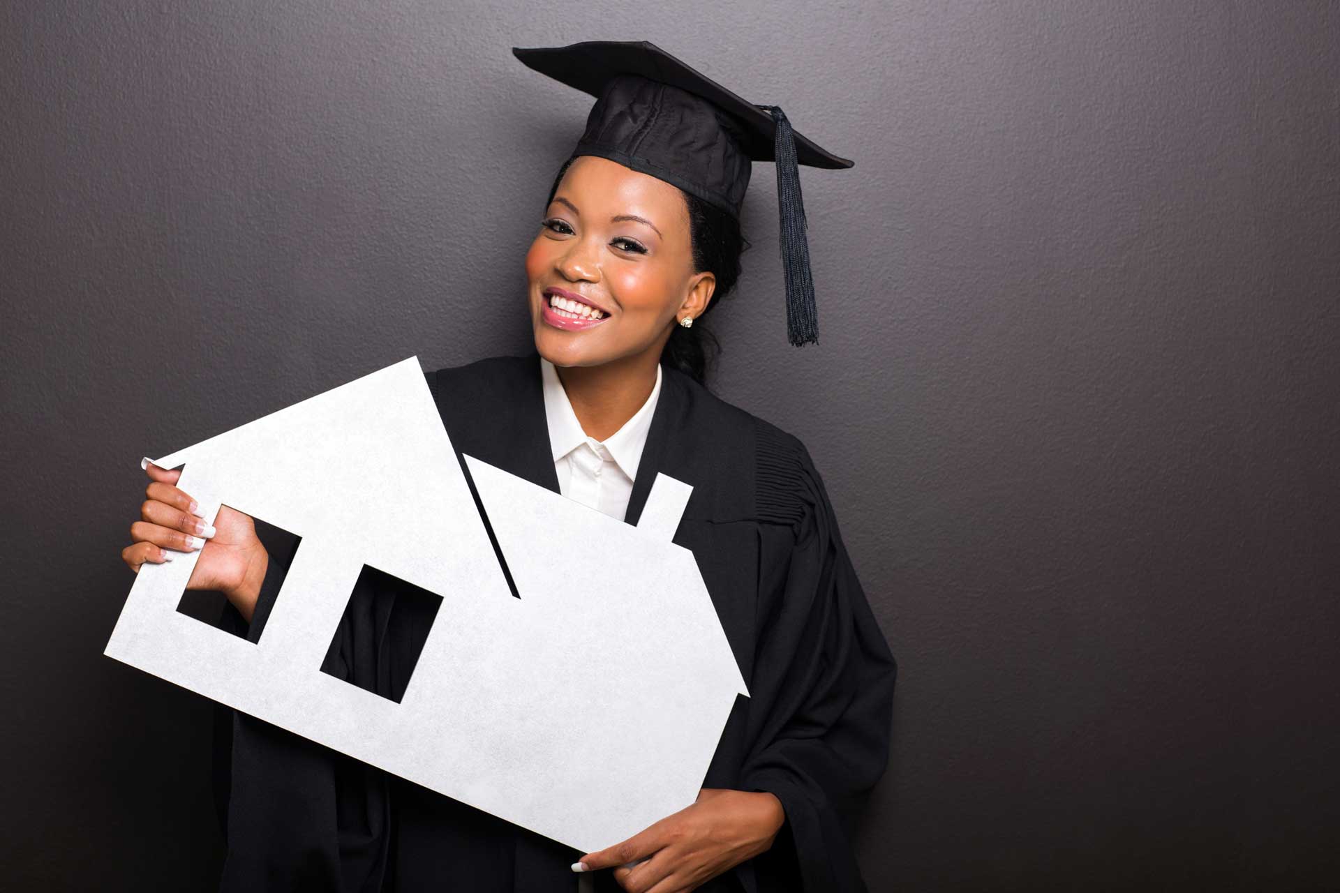 A Real Estate Career During College? It’s Possible!
