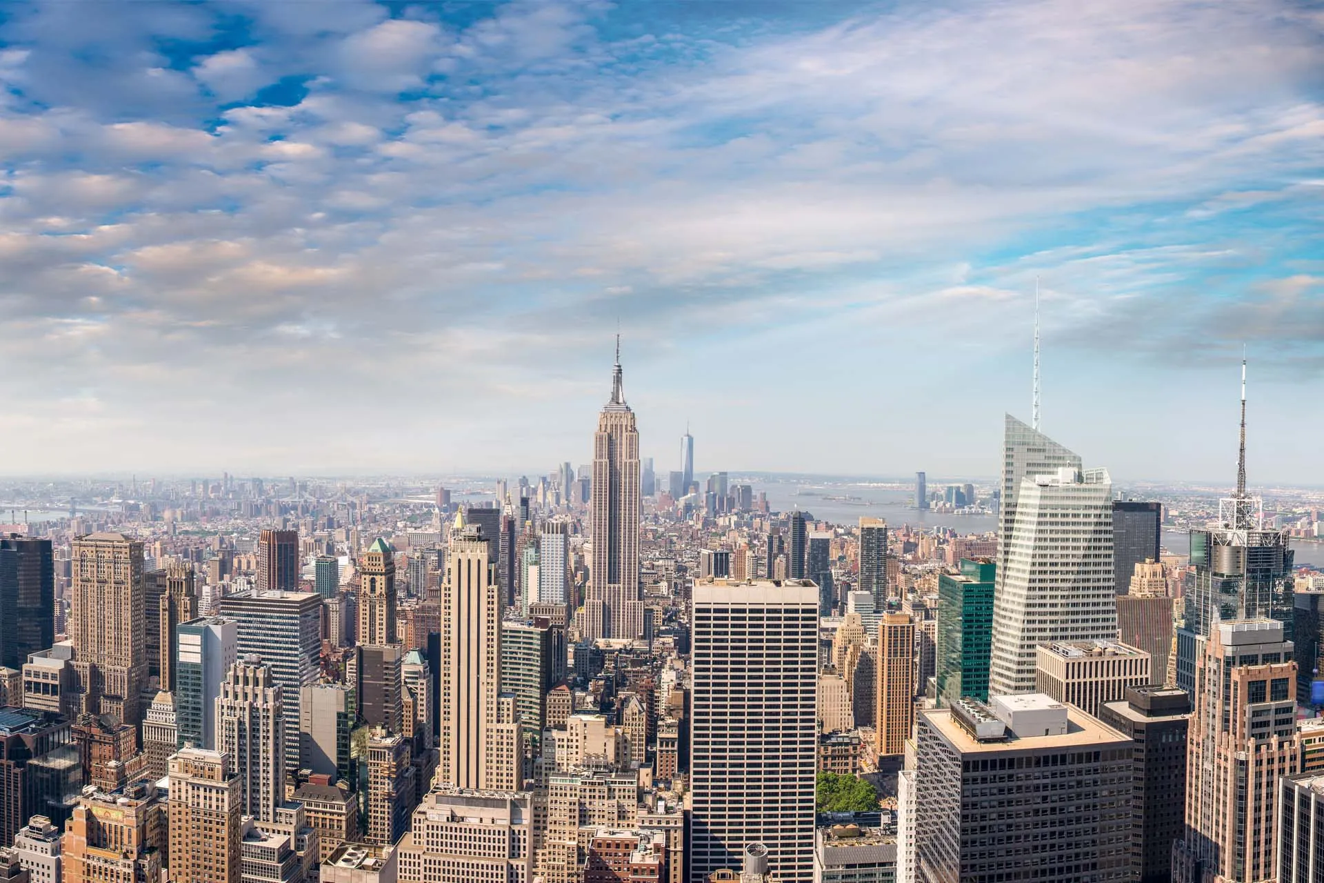 Midtown,And,Lower,Manhattan,Aerial,View,On,A,Beautiful,Sunny